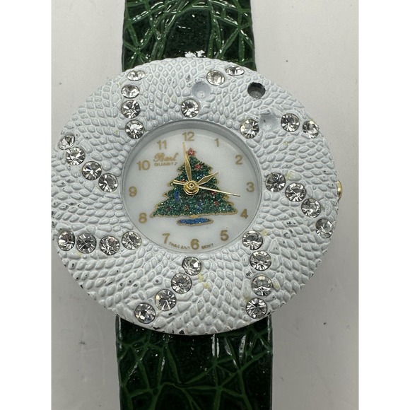 Pearl Accessories - Pearl‎ Christmas Tree Ladies Watch New Battery 36MM 7" Green Leather Band C16